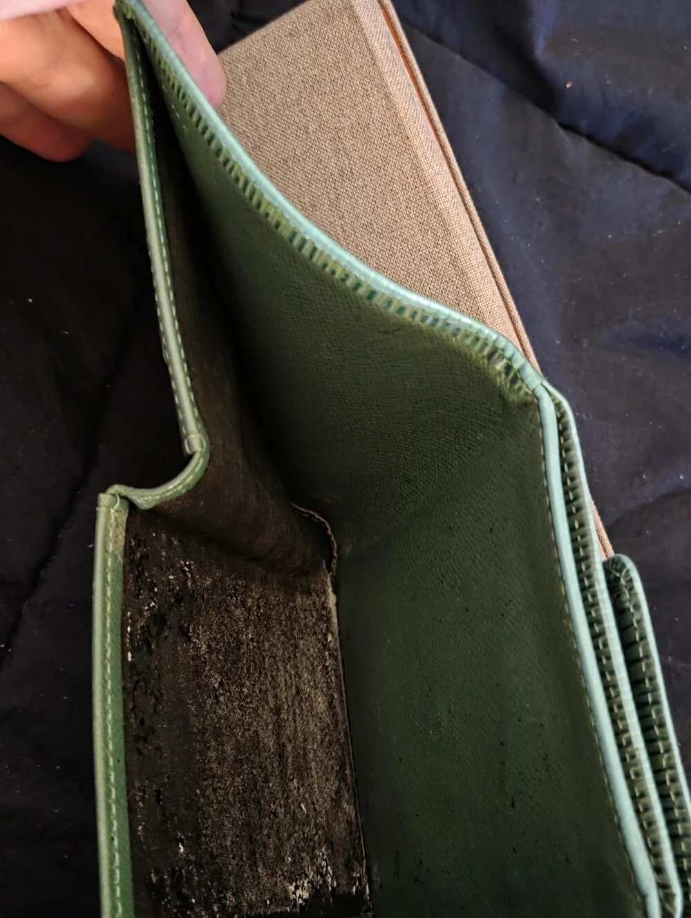 Louis Vuitton Epi Wallet Green